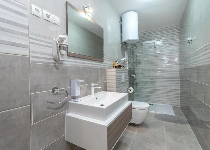 Lux Ii Gasthof Trogir