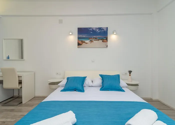 Lux Ii 3*