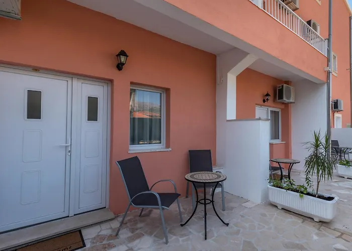 Lux Ii 3*